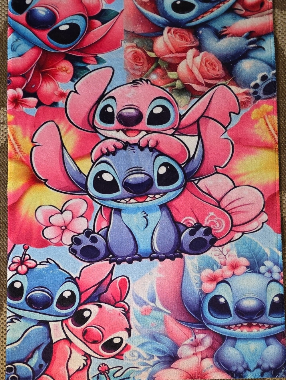 STITCH RUG - Picture 1 of 3